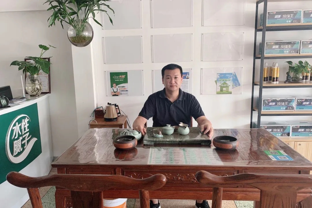 【匠星伙伴】365bet体育在线注册_365 体育投注_123656的网站怎么开www漳浦经销商柯志荣：好产品自己会说话